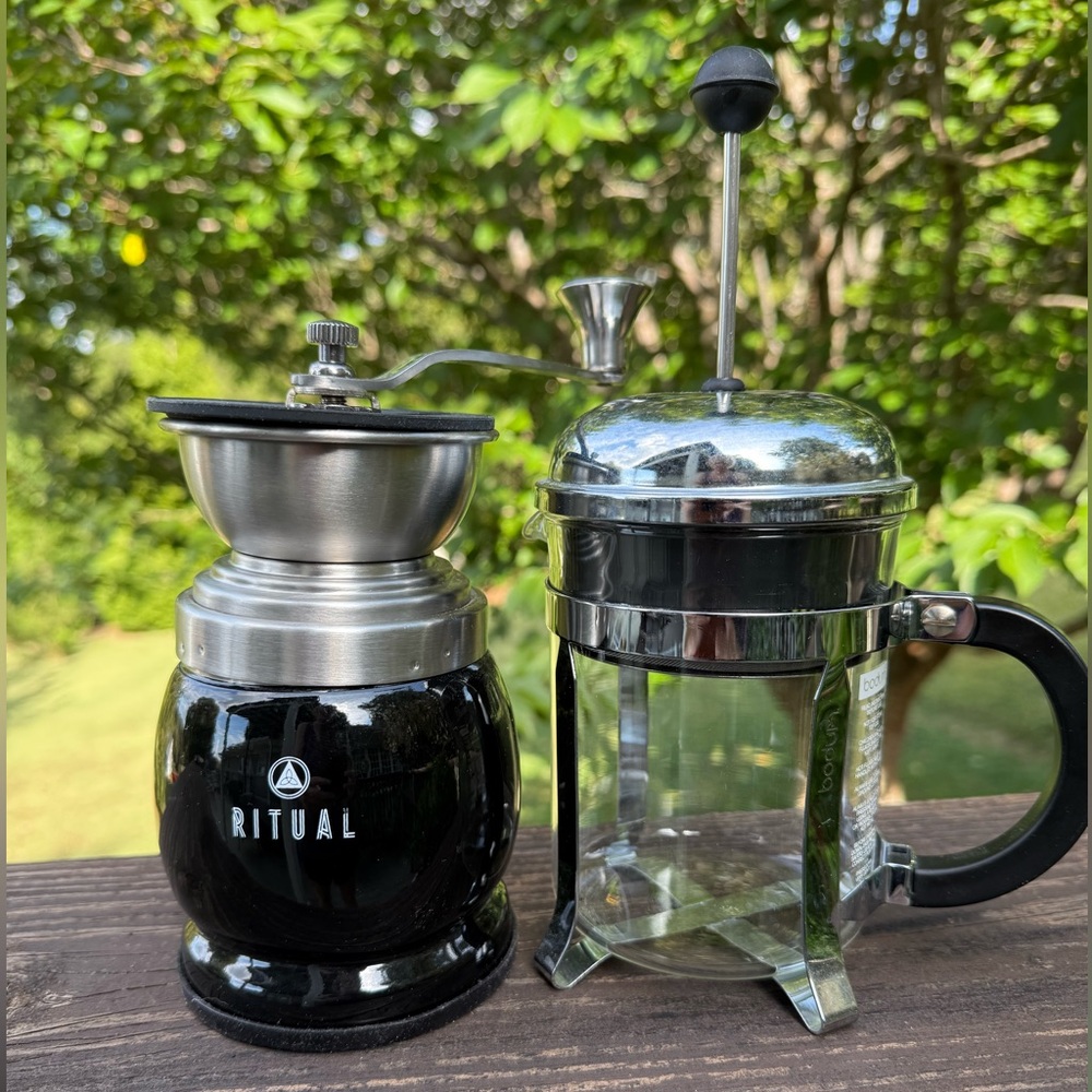 Ritual Manual Coffee Grinder and Bodum 24oz French Press Set